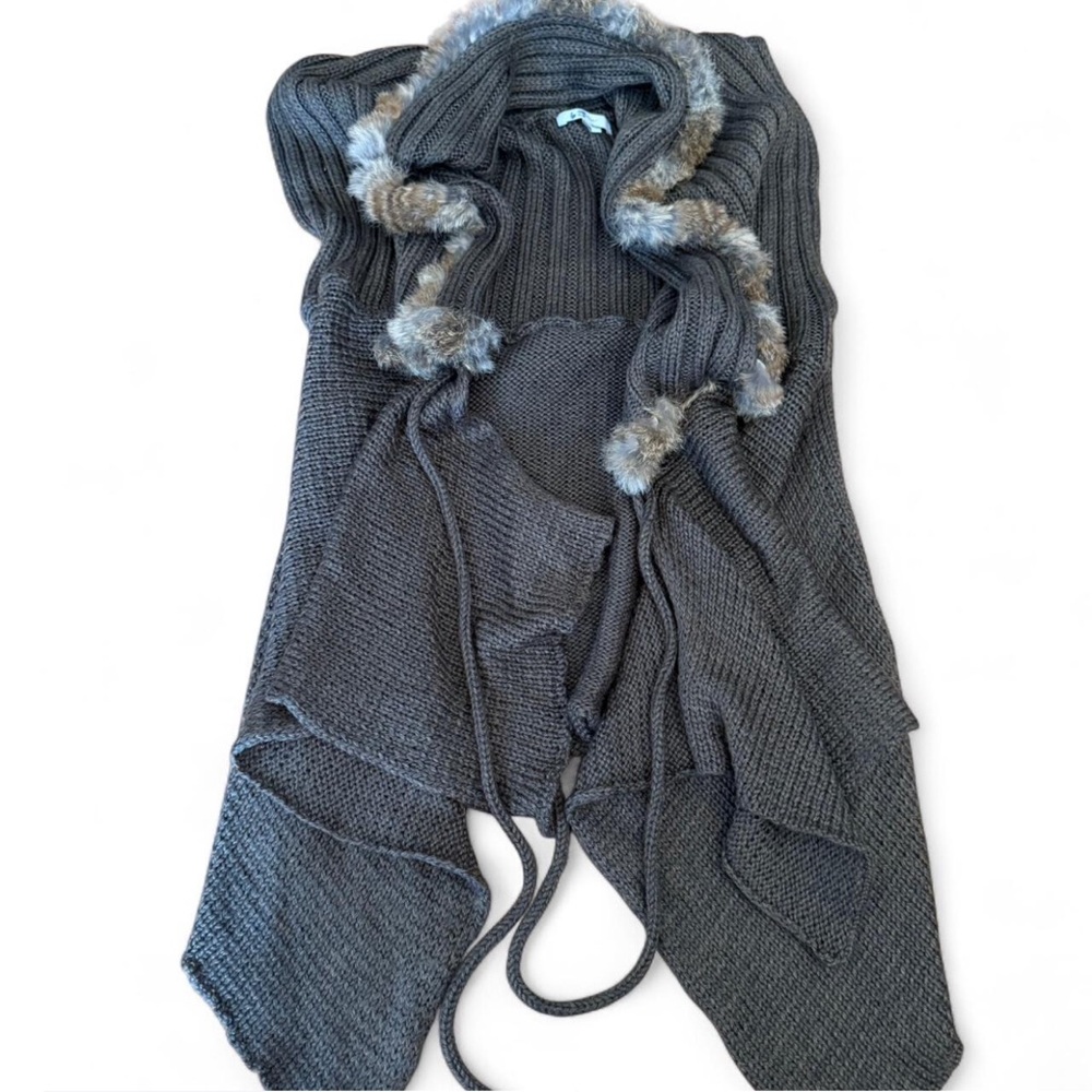Vintage Brown Drape-y Knit Vest with Fur Trim